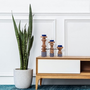 Ensemble de bougeoirs décoratifs en bois imprimés en émail bleu pilier en bois de manguier pour la maison et le décor d'événement de Pâques - Product Image 4
