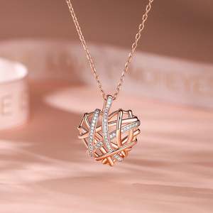 Collier en argent sterling en forme de cœur entrelacé Jeulia avec zircon et perle - Product Image 4