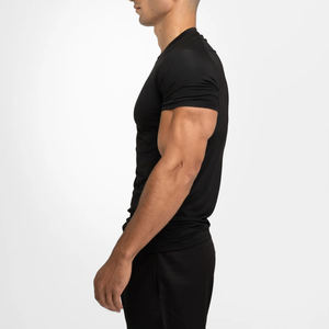 Fabricant OEM Vente en gros T-shirt pour hommes Respirant Blanc Slim Personnalisé Hommes O-cou Solide Hommes Muscle Fit 100% coton coupe ample - Product Image 2