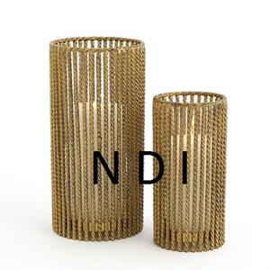 Bougeoir votif de qualité supérieure, design personnalisé, bougeoir en métal gravé à la main pour mariage et fête de fiançailles - Product Image 2