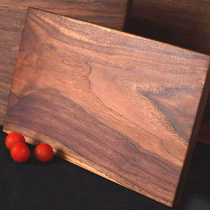 Planche à découper en noyer artisanale, planche à découper en bois massif avec une construction épaisse et durable pour la cuisine et l'exportation - Product Image 1