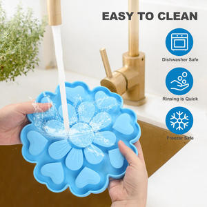 Cross-border Wholesale <b>Silicone</b> Pet Slow Food <b>Mat</b> Lick Slip Training Plate for Dogs and Cats Feeding Utensils - Product Image 4