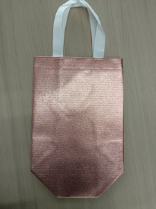 Bolsa de Plástico No Tejida con Diseño Láser para Bebidas Energéticas, Vodka y Jugos - Product Image 2