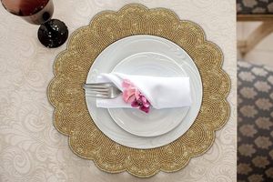 Set de table rond en or fait main avec perles |   Set de Napperons de Table en Perles de Verre Style Américain pour Mariage, Noël et Décoration Intérieure - Product Image 6