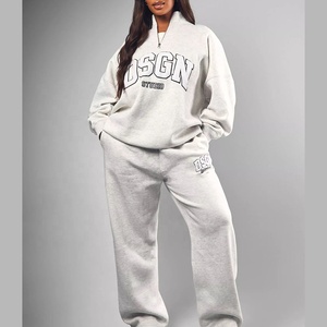 Conjunto deportivo de 2 piezas para mujer, ropa informal de gimnasio y yoga personalizada al por mayor, chándal informal de gran tamaño para mujer - Product Image 1
