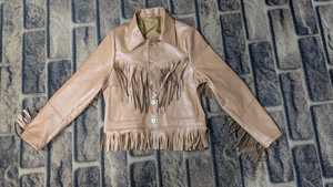 Veste de cow-girl en cuir la plus vendue en 2025, veste occidentale traditionnelle en cuir pour femmes avec franges - Product Image 4