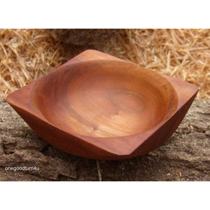 Bol en bois d'acacia en forme de cœur avec poli pour la maison et l'hôtel bol de service à salade en bois en forme de cœur pour ustensiles de cuisine et vaisselle - Product Image 3
