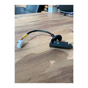 Pour RIO 2012-2015 Interrupteurs automatiques 81260-1W220/BOUTON D'OUVREMENT DU COFFRE Fabriqué en Corée TR - Product Image 1