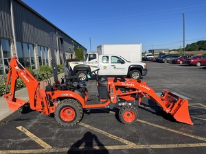 Prix avantageux pour le mini-tracteur Kubota BX23S avec chargeur frontal et chargeur arrière, prix promotionnel - Product Image 3