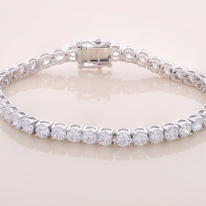 Pulsera de Diamantes Solitarios Redondos Cultivados en Laboratorio con Certificación IGI en Oro Amarillo/Blanco/Rosa de 18K - Product Image 1