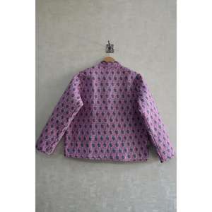 Chaqueta Ligera Hecha a Mano Reversible Acolchada de Algodón Tejido para Mujer, Estampado Floral en Bloques, Manga Larga, Invierno - Product Image 4