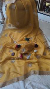 Soft Rich Shiny Dual Shaded Crunchy <b>Silk</b> Saree Along With Trendy - Product Image 4