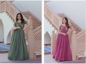 Silver Crunchy With Bordado Koti Gown Collection Catálogo completo disponible a precio mayorista, Premium Collection al por mayor. - Product Image 6