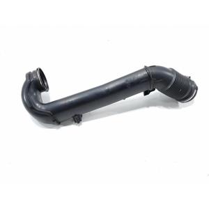 TUBO DE ADMISIÓN DEL FILTRO DE AIRE BMW Serie 2 Gran Tourer (F46) 13718511377 B47 C20 A, B47 C20 B Diésel 2000 (14>) - Product Image 1