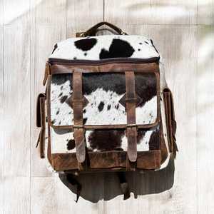 Mochila de piel de vaca auténtica hecha a mano elegante Unisex patrón occidental ligero impermeable mochila escolar para hombres y mujeres - Product Image 1
