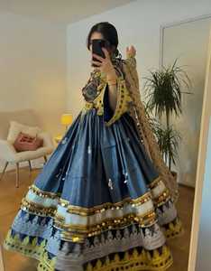 Vestido de encaje de diseñador moderno para mujer Afghani, bordado colorido con cuentas, ropa tradicional cultural única, ajuste elegante y cómodo - Product Image 2