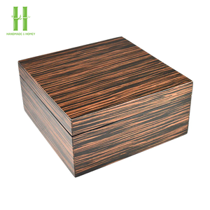 Nouvelle tendance Boîte à bijoux en laque Laque personnalisée à haute brillance Cadeau de luxe Boîte d'emballage de bijoux en bois OEM Made in Vietnam - Product Image 5