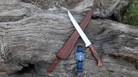Couteau à filet en acier inoxydable de haute qualité avec manche en bois de rose et gaine en cuir Cadeau de camping et de chasse pour lui.