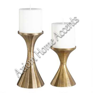 Bougeoir en aluminium fait à la main de Style bohème contemporain Noël à manger Axiom Accents de maison Cône décoratif fabriqué à la main - Product Image 6