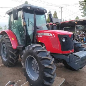Tractor Agrícola Massey Ferguson 1004 de 120 HP con Tracción en las 4 Ruedas y Buen Precio, con Bomba de Engranajes 100% Funcional - Product Image 5