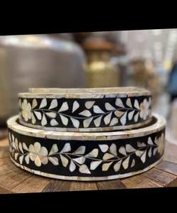 Plateaux traditionnels en bois avec incrustation pour une utilisation polyvalente pour le restaurant servant des coffrets cadeaux de style maison plats et assiettes - Product Image 1