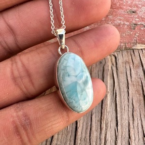 การออกแบบที่สมบูรณ์แบบของขวัญงานแต่งงานจี้เครื่องประดับ925เงินสเตอร์ลิงทำด้วยมืออัญมณีหมุน Larimar เครื่องประดับ925ประทับ - Product Image 2