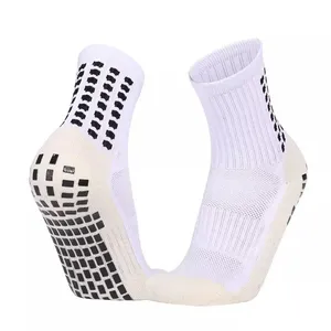 Großhandel Fußball Grip Socken bestes Design Rad socken Atmungsaktive Baumwolle Soft Regular Standard Grip Socken OEM Custom ized