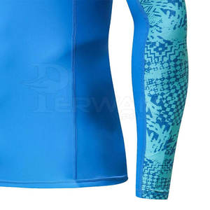 Nueva llegada de ropa transpirable para hombre gimnasio Fitness diseño personalizado precio barato Rash Guard - Product Image 6