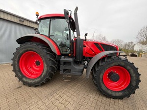 Tractor Agrícola ZETOR CRYSTAL 170 en Venta, Compre un Tractor Agrícola Potente y Duradero, Listo para Trabajar - Product Image 3