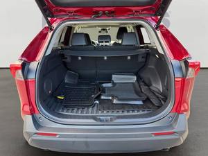 TOYOTA RAV4 XLE PREMIUM 2025, SUV 4 Puertas, Tracción en las Cuatro Ruedas (2.5L 4 Cilindros 8A) - Product Image 5