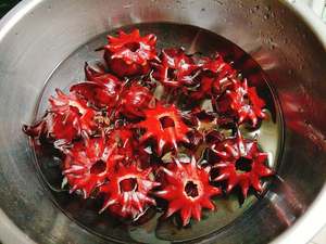 Té de flores de hibisco rojo seco natural asequible, capullos de flores de hibisco, flores de Roselle enteras, té de hierbas Premium de Vietnam - Product Image 5
