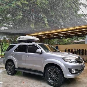 Precio barato Toyota Fortuner GXL SUV 2,7 Usado 7 plazas disponible Compra con un año de garantía Precio bajo Oferta en venta - Product Image 4