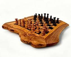 Jeu d'échecs décoratif rustique avec plus de 20 pièces, 30 cm, en bois d'olivier - Product Image 3