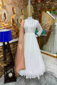 VESTIDO DE FIESTA LOOK CON PANTALÓN Y TRABAJO BORDADO - Product Image 4