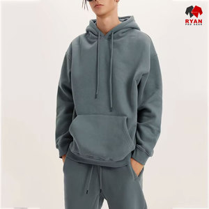 ชุดวอร์มลำลองแบบสั่งทำพิเศษสำหรับผู้ชาย ผลิตจากผ้าโพลีเอสเตอร์ 100% เป็นมิตรต่อสิ่งแวดล้อม แห้งเร็ว ระบายอากาศได้ดี สวมใส่สบาย พร้อมคุณสมบัติต้านเชื้อแบคทีเรีย - Product Image 2