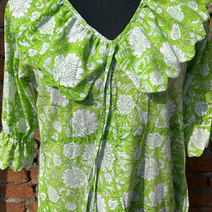 Vestido Maxi de Algodón Indio con Estampado de Bloques, Túnica India con Estampado a Mano, Vestido con Cuello en V, Manga Larga, Estampado Floral, Vestido Largo Maxi - Product Image 1