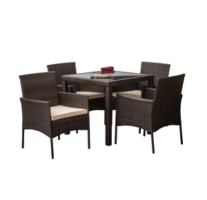 Juego de Mesa y 4 Sillas de Comedor para Exteriores, Modernas, Resistentes a la Intemperie, con Cojines de Poliéster para Muebles de Jardín, Precio al por Mayor - Product Image 6