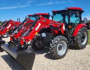 Tracteur agricole multifonctionnel d'occasion Case IH 20-160 4x4 automatique avec divers équipements essentiels pour l'agriculture - Product Image 6