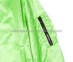 เสื้อแจ็กเก็ตผ้าซาตินสำหรับผู้ชายแจ็คเก็ตสีเขียวน้ำหนักเบามีกระเป๋าคาดเอวด้านข้างมีซิปปิดสำหรับสวมใส่ทุกวัน - Product Image 4