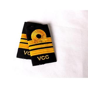 Charreteras de hombro de diseño personalizado, equipo de defensa personal para uniformes ceremoniales hechos a mano por diseñadores - Product Image 3