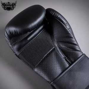 Venta al por mayor personalizado Kick Muay Thai guantes de boxeo de cuero, OEM, color personalizado, peso, material y origen - Product Image 6