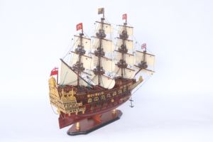 SOVEREIGN OF THE SEAS Maqueta de Barco de Madera Personalizada para Mesa de Centro de VIETNAM GIA NHIEN CO.LTD Pintada y Duradera - Product Image 3