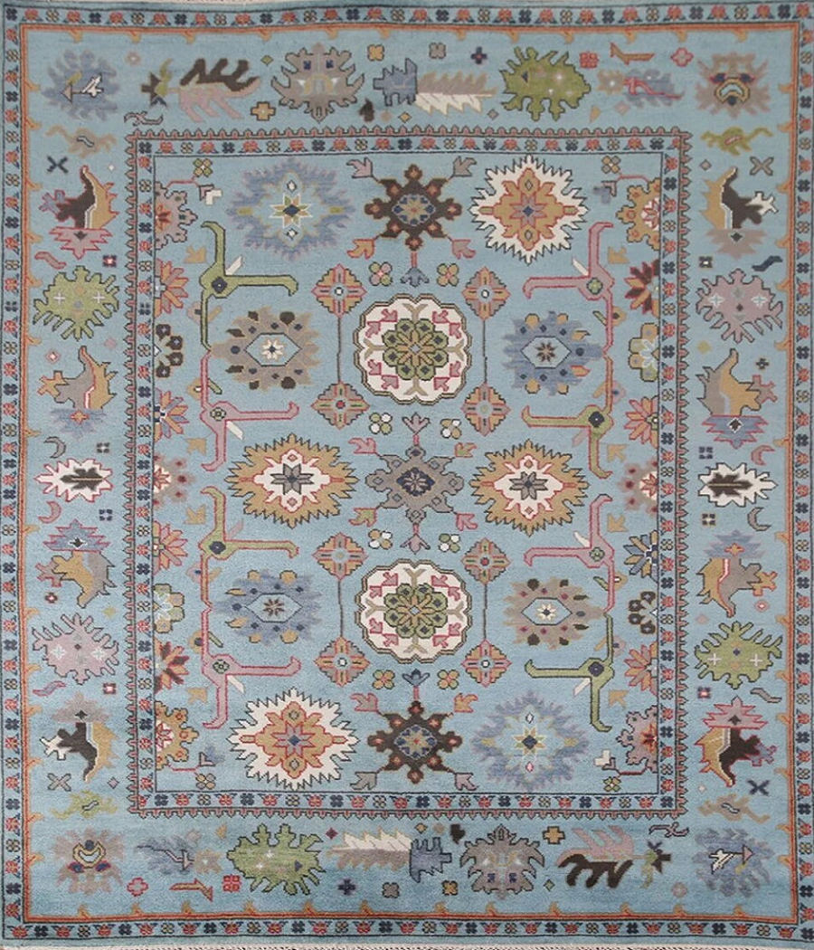 มีสีสัน