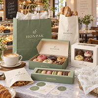 Ensemble d'emballages de boulangerie personnalisés AT PACK avec boîte cadeau imprimée avec logo, sac en papier et emballage pour desserts pour les cafés et les salons de thé