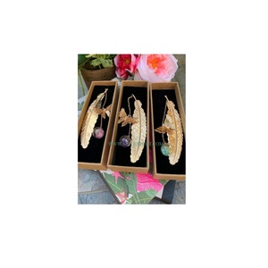 Marcapáginas promocional de latón hecho a mano con diseño de plumas de pájaros de lujo, marcapáginas de tamaño y logotipo personalizados para el suministro más vendido - Product Image 2