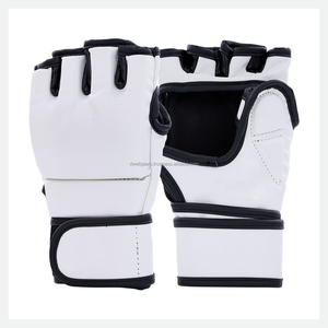 Gants de boxe MMA en cuir sur mesure, respirants, légers, antidérapants, demi-doigts, fermeture auto-agrippante DWELT GEARS pour l'entraînement et le combat - Product Image 1