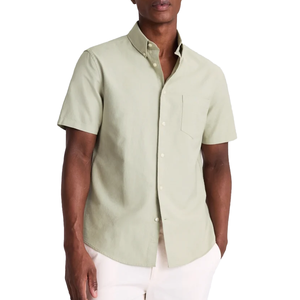 Chemise décontractée durable à manches courtes pour hommes avec motifs classiques et coupe décontractée parfaite pour la superposition et les aventures en plein air avec - Product Image 3