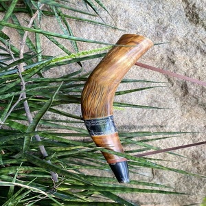 Personalizable respetuoso con el medio ambiente hecho a mano estilo vikingo tallado cuerno pulido Animal diseño cerveza náutico tallado a mano artesanías naturales - Product Image 6