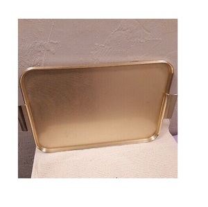 Plateau en aluminium Métal doré Rectangulaire Home Hotel Dining Table Plateau de service avec poignée d'insertion Plateau de service - Product Image 3