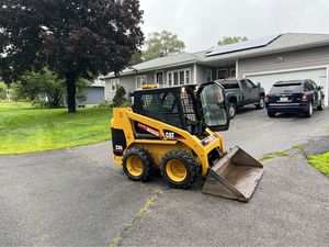 Bomba hidráulica Skid Steer Mini Loader CAT226 Rueda usada Skid Steer Loader Máquina de construcción Cargador frontal multifunción - Product Image 2